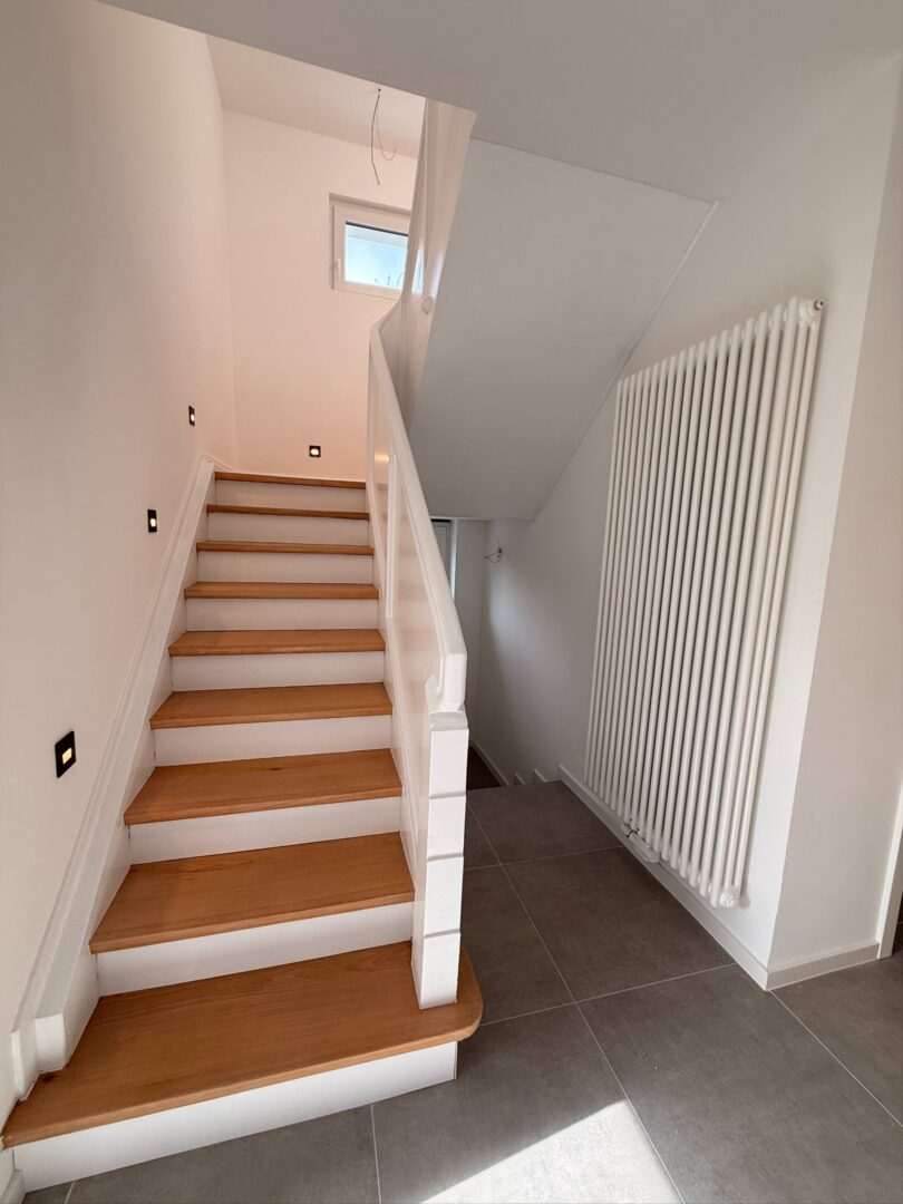 1.OG Treppenaufgang zum 2.OG