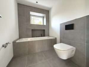 Badezimmer EG