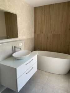 Hauptbadezimmer