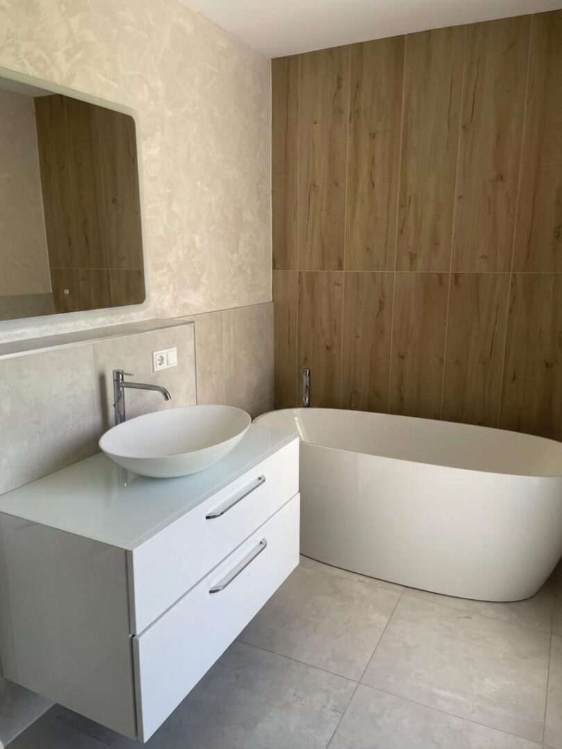 Hauptbadezimmer
