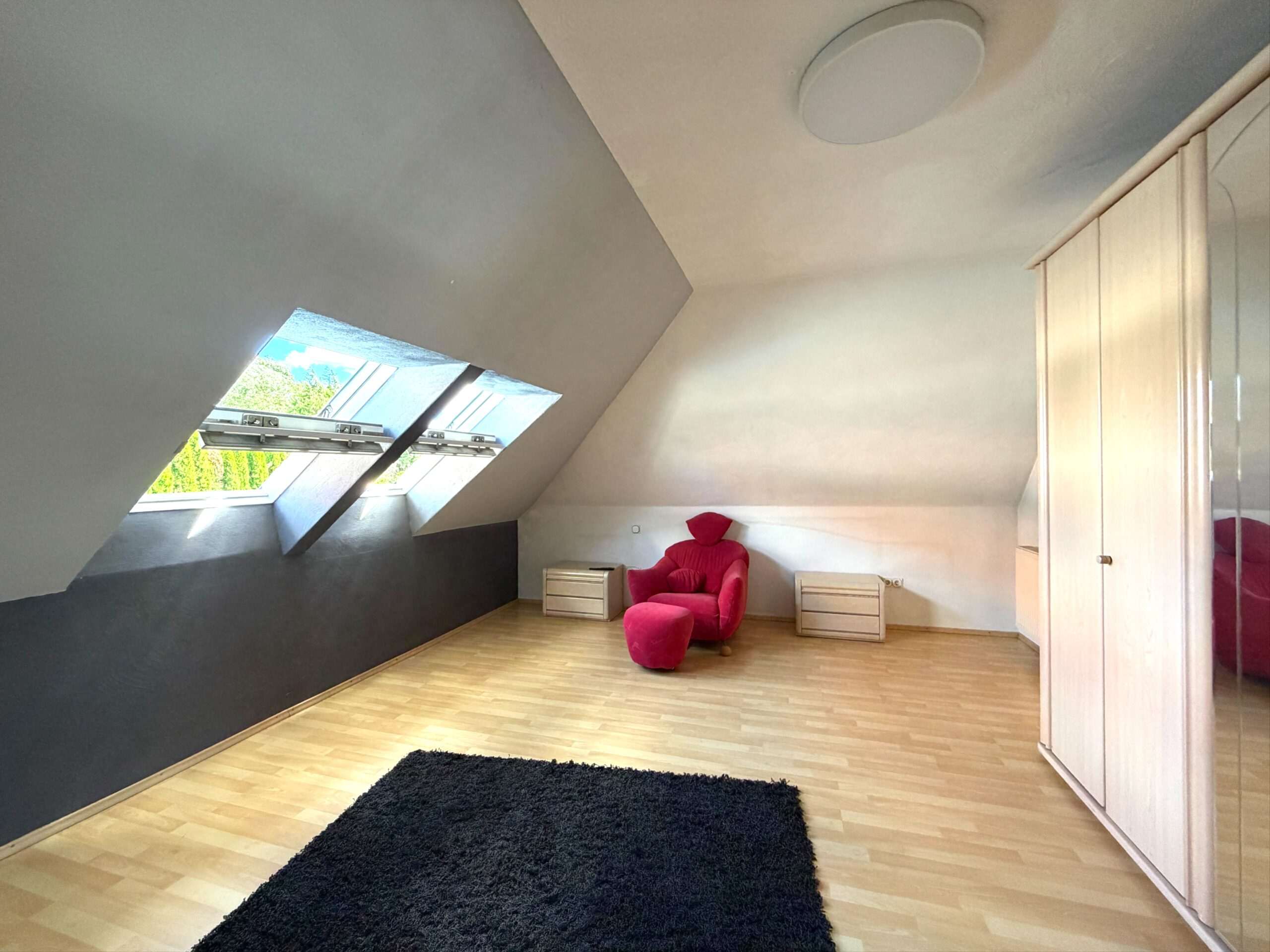 Zimmer 1.OG